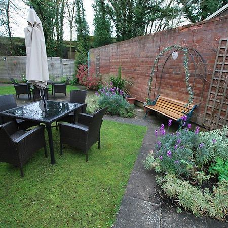 The Bridge Hotel Thrapston  Exterior foto